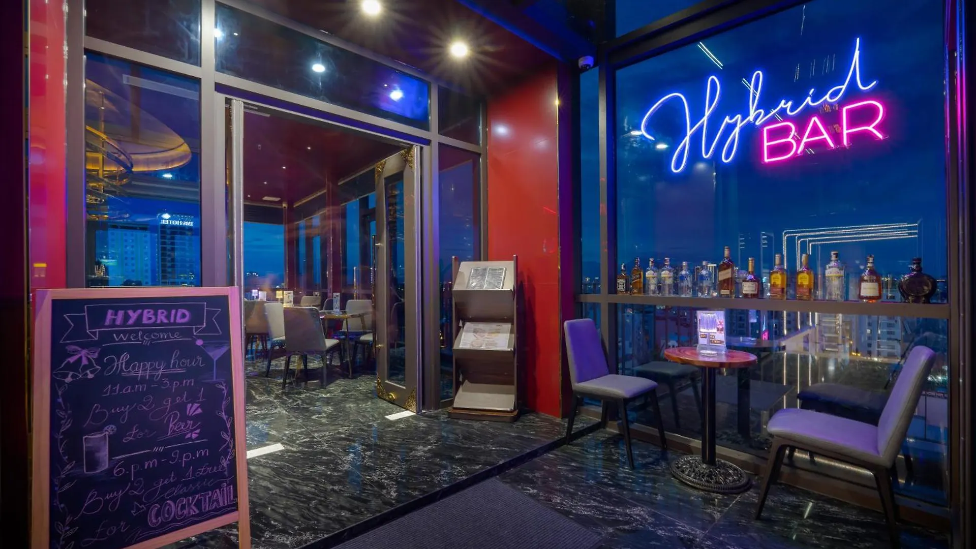 Hotel Golden Lotus Grand Da Nang - Panoramic Rooftop Bar & Daily Afternoon Tea